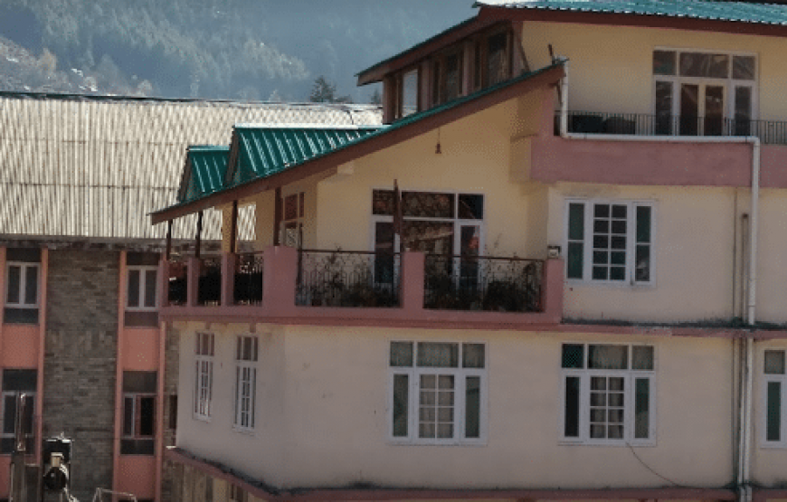 Hotel Himgiri Manali