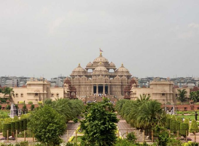 Day Outing Akshardham Temple By Private Car