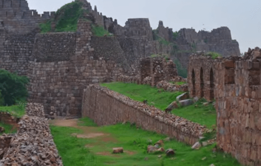 Photowalking Ruins Of Tughlaqabad