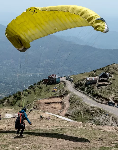 Paragliding in Bir billing