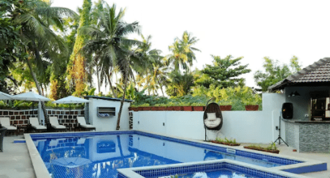 Amara Grand Baga Hotel in Goa