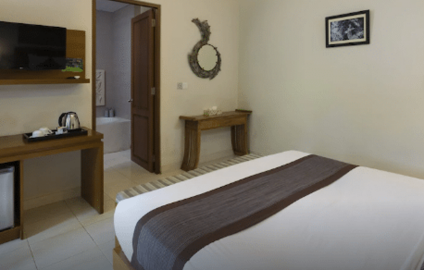 Desak Putu Putera Superior Room